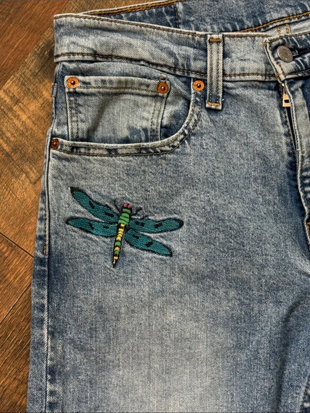 Levi’s 512 Slim Taper Embroidered Insect Jeans W31 L30 Dragonfly Butterfly